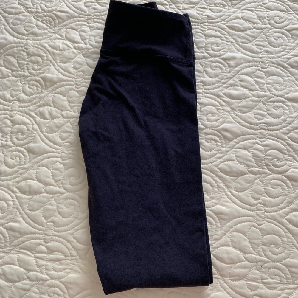 Full length lululemon wunder under low rise!